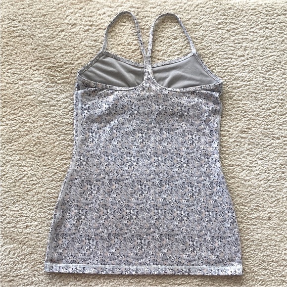 Lululemon Athletica Workout Tank - Picture 5 of 7